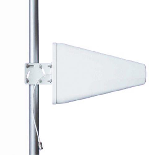 High Quality 698-4000MHz 20 dBi Dual Polarized 2X2 MIMO Enclosure Patch Panel 5.8 GHz Antenna