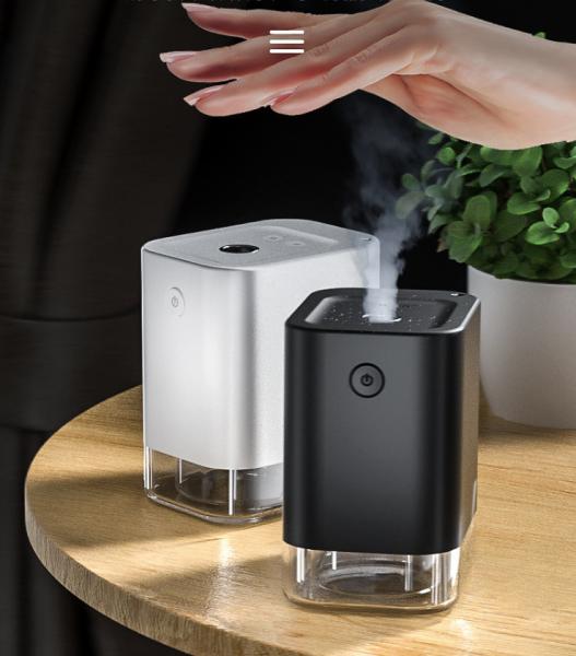 2020 Private sanitizer dispenser mini portable Touchless alcohol spray automatic