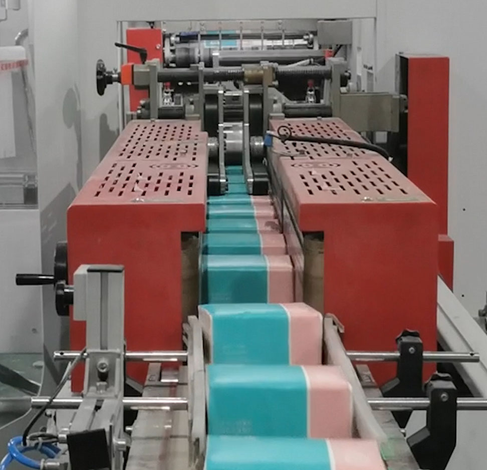 Fully Automatic Production Line for Disposable Hand Towel Tissue Paper Making Machine