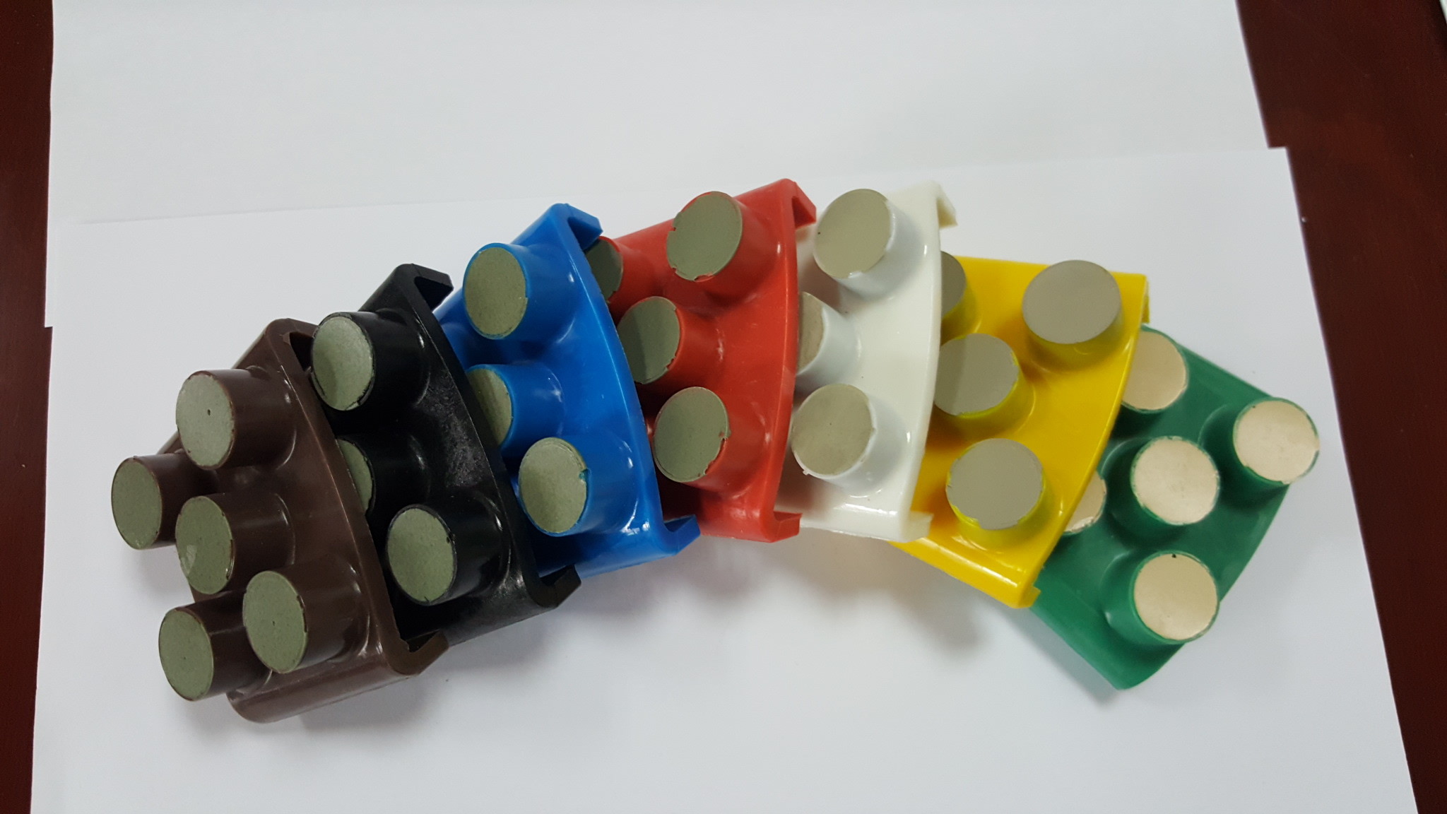 5-Dot HTC Resin Pads for Concrete Floor and terrazzo