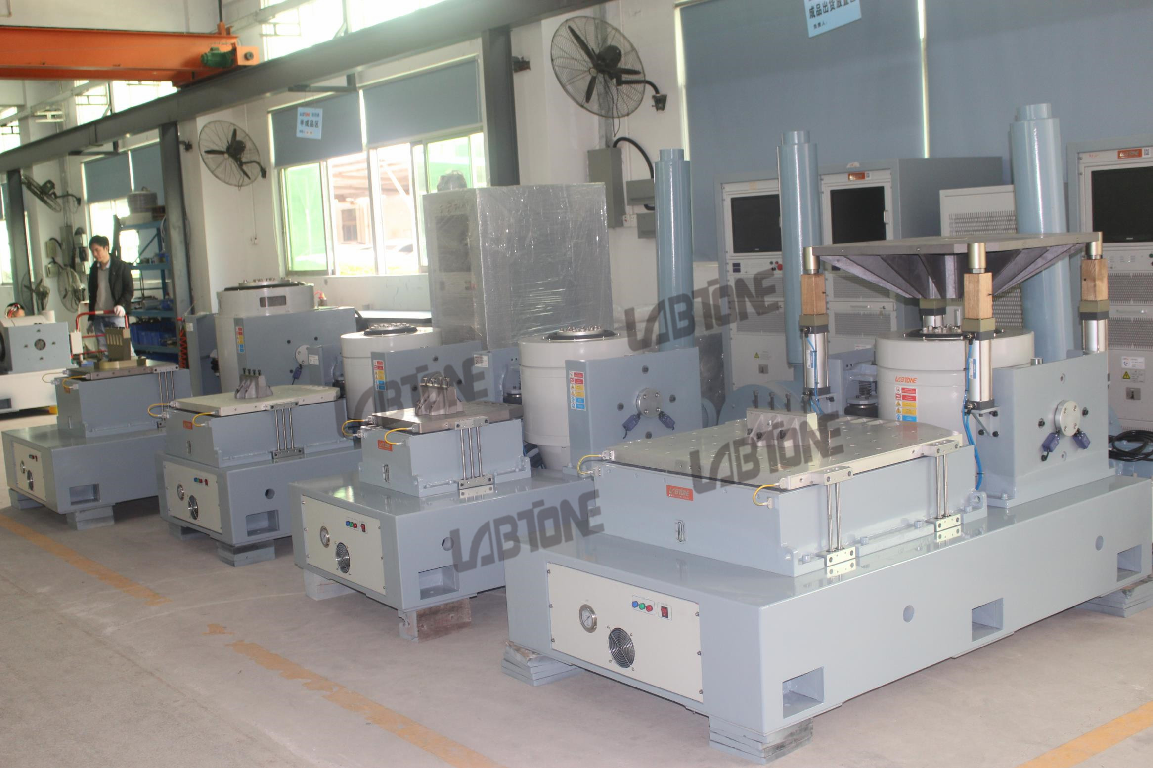Vibration Test System For simulation Vibration And Shock Testing of Component Testing