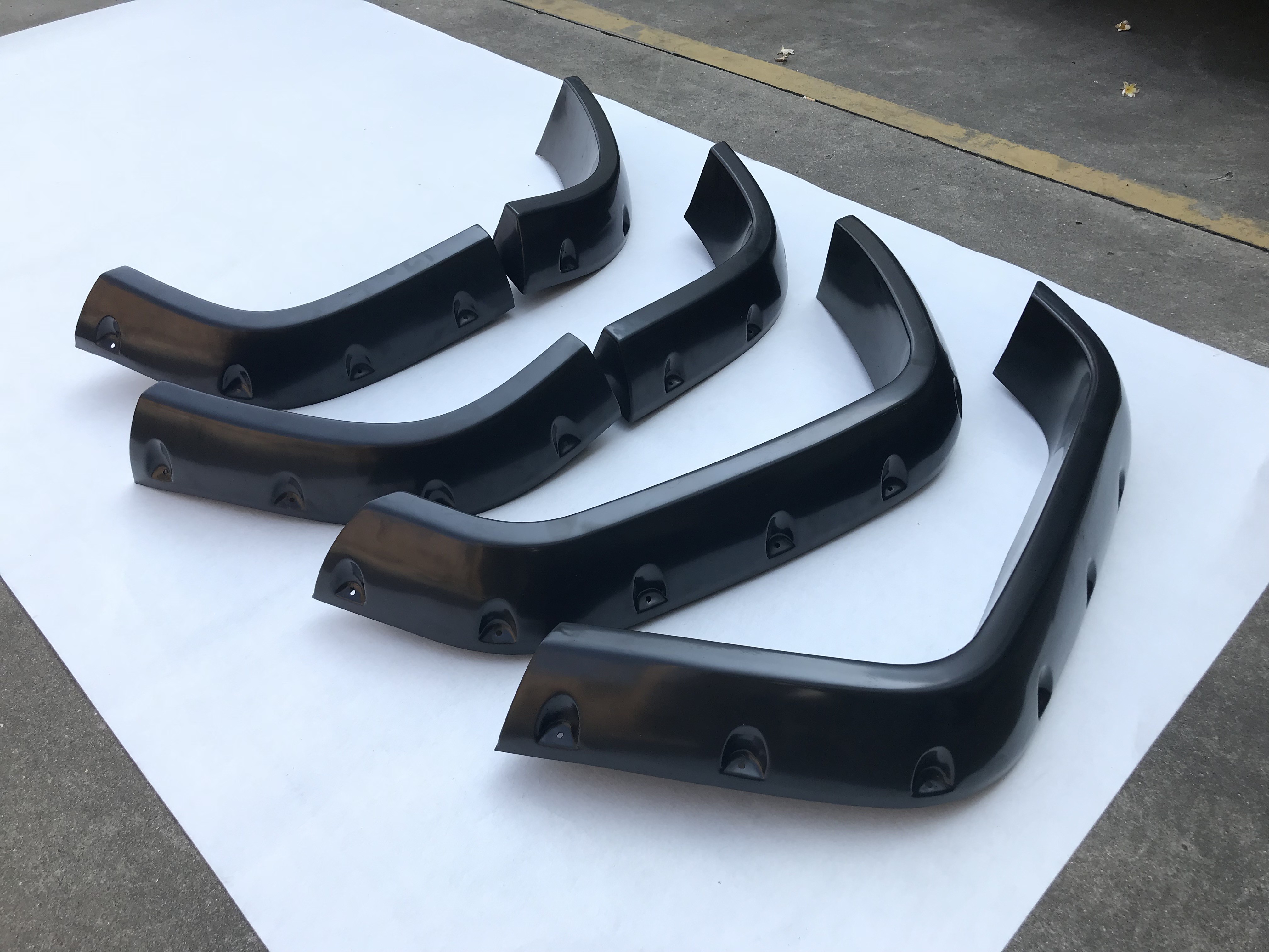 Auto Accessories Car Bonnet Guards Pick Up Bonnet Protector Matter Black