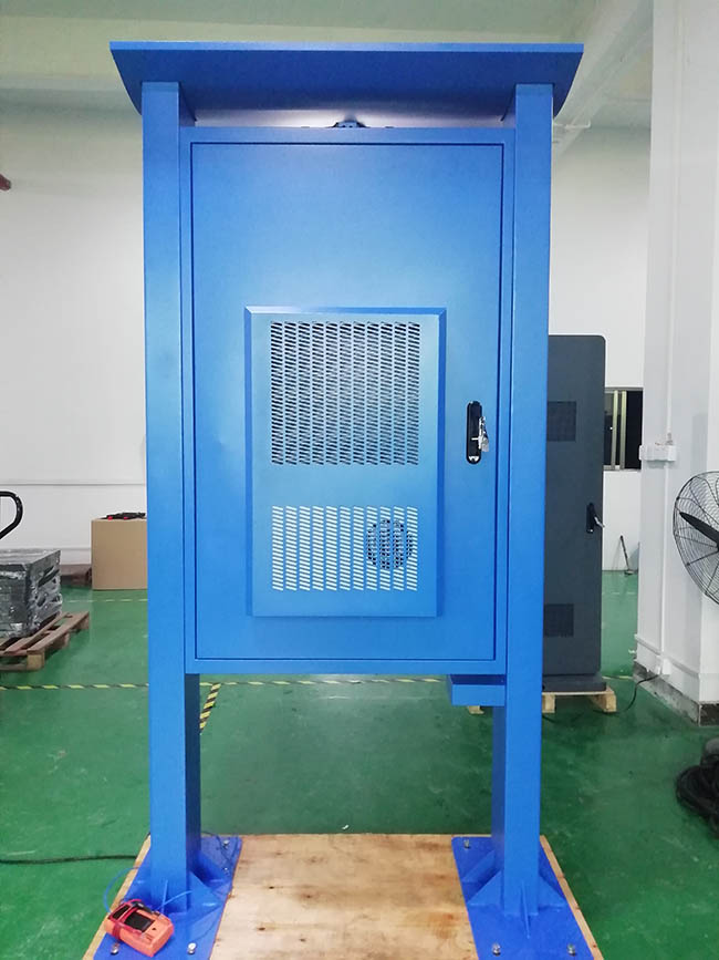 Outdoor LCD Display Signage ODM Production Price Factory Manufacturers Android / Windows Outdoor Digital Notice Board 