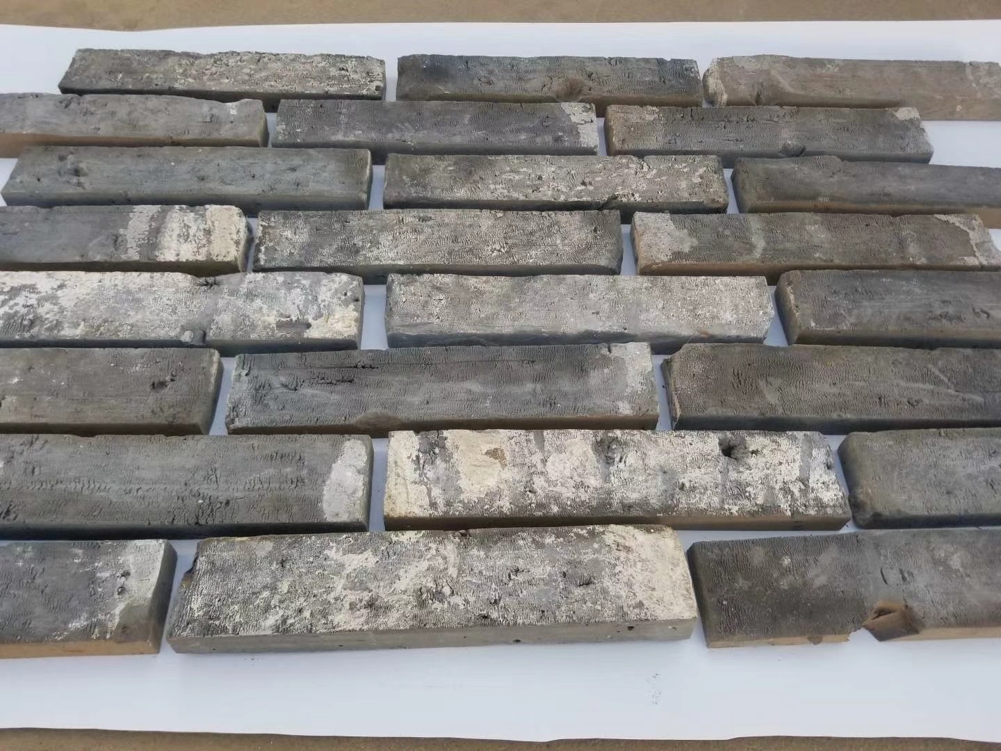 Wall Decoration Size 240x52x20mm Grey Color Brick With Irregular Surface