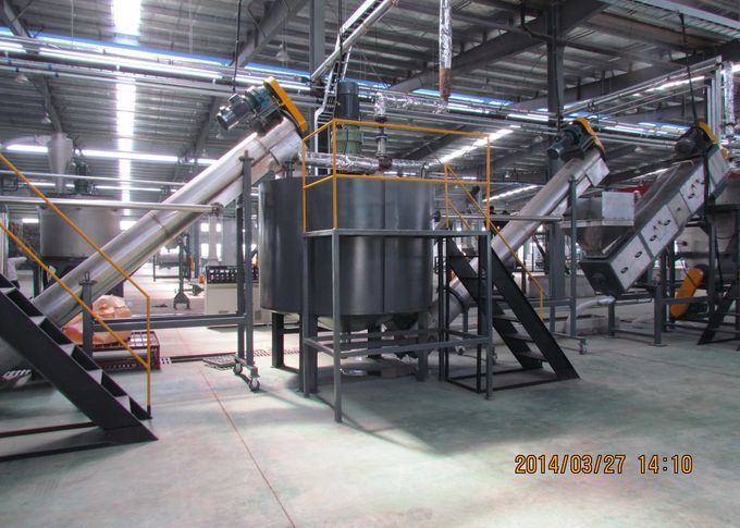 300kg/H 1000kg/H 3000kg/H Lianda Pet Bottle Recycling Machine