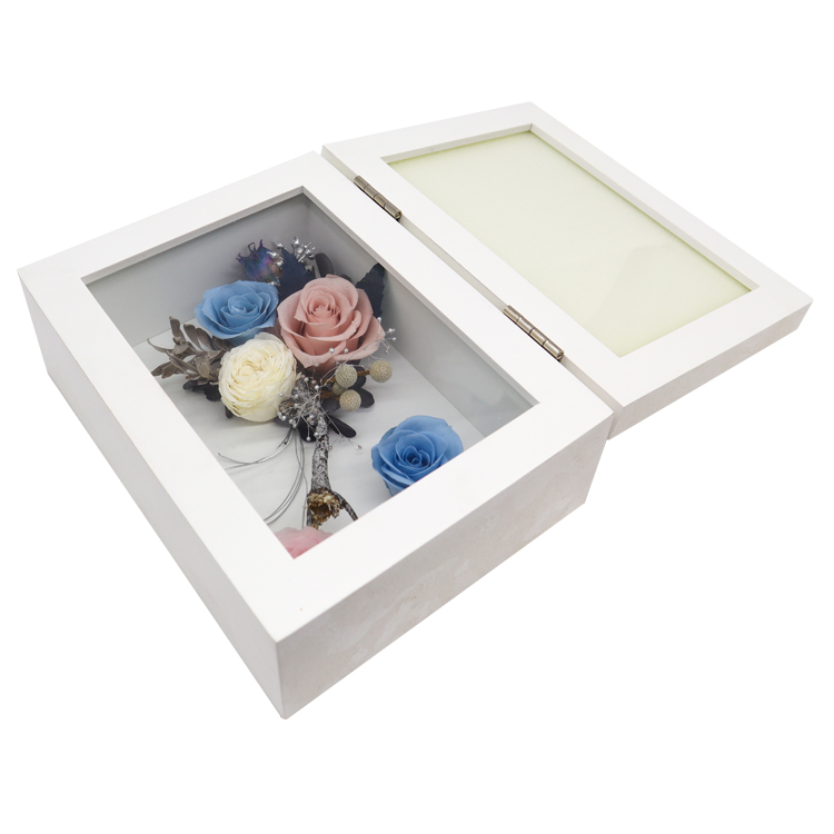 Customized Color Dried Flowers In Photo Frame For Various Occasion
