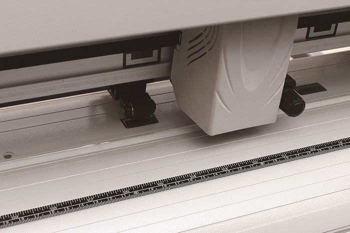 Plug And Play Servo Cutting Plotter User Friendly Paper Cutting Plotter
