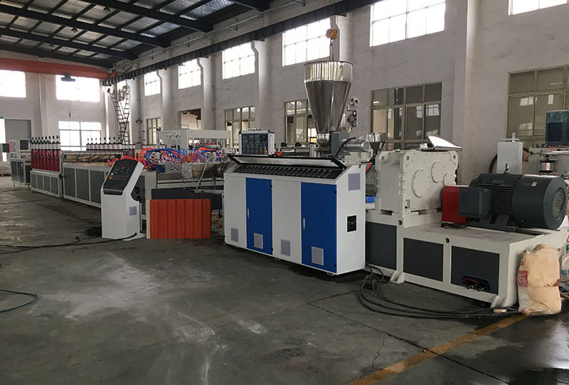 WPC PVC Panel Roof Tile Forming Machine House Ceiling Making Machine