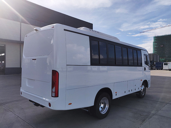 29 seats off road Tourism Passenger Bus 4WD Right Hand Drive coach Bus