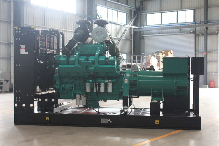 Industrial Big 800kva 600kw Cummins Silent Dg Set 1800rpm