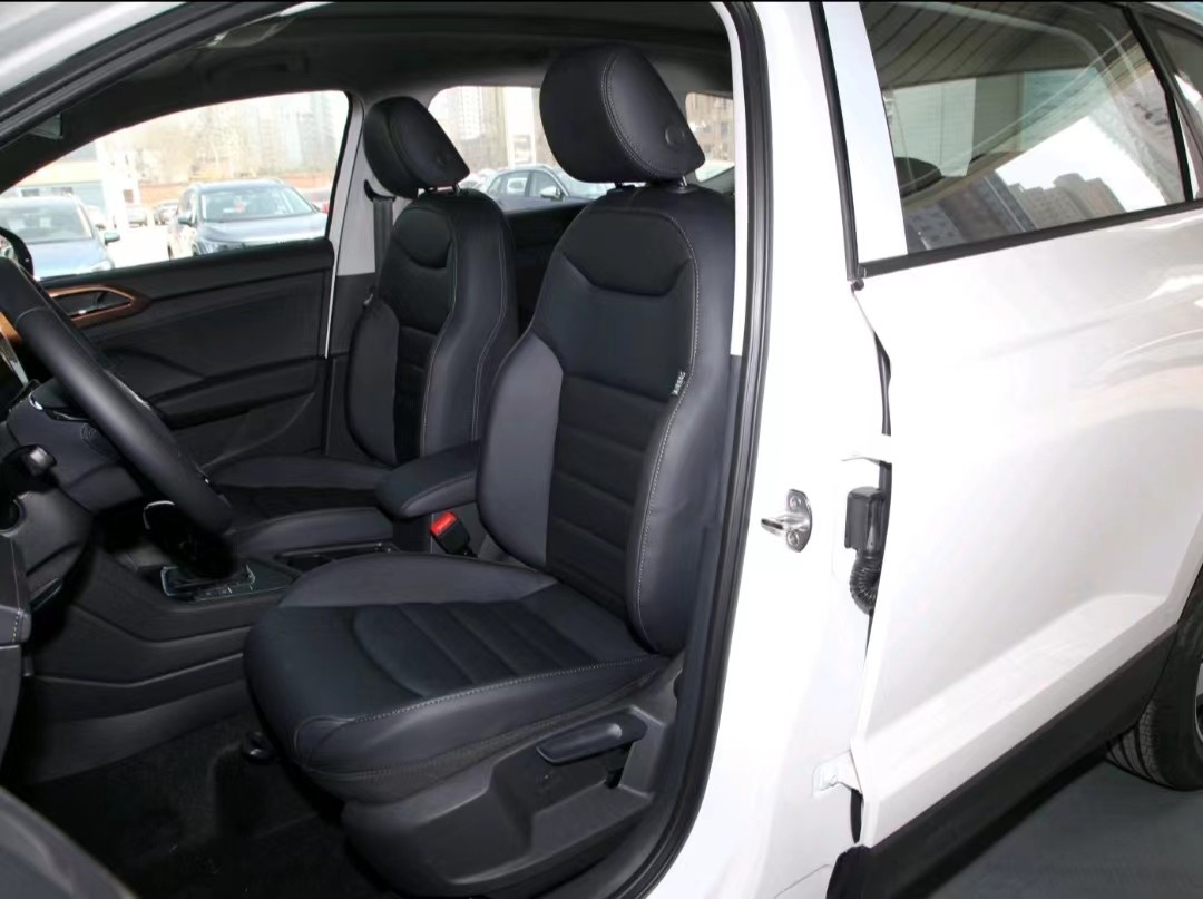 VW Tharu 2022 330TSI 4wd Luxury Edition Compact SUV 95 # Gasoline New