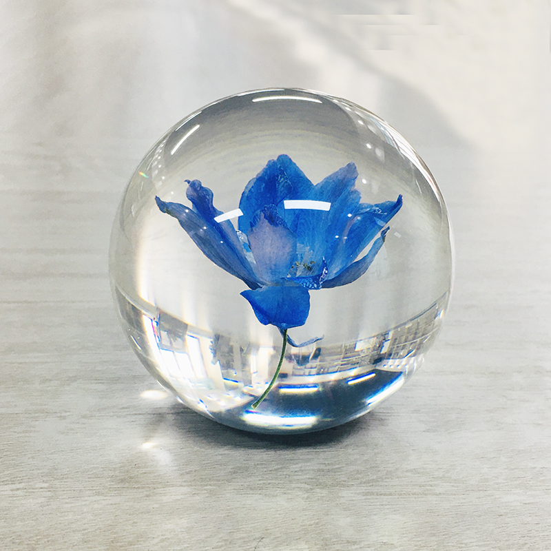 Popular Flower Paperweight Ball Personalized Crystal Paperweight