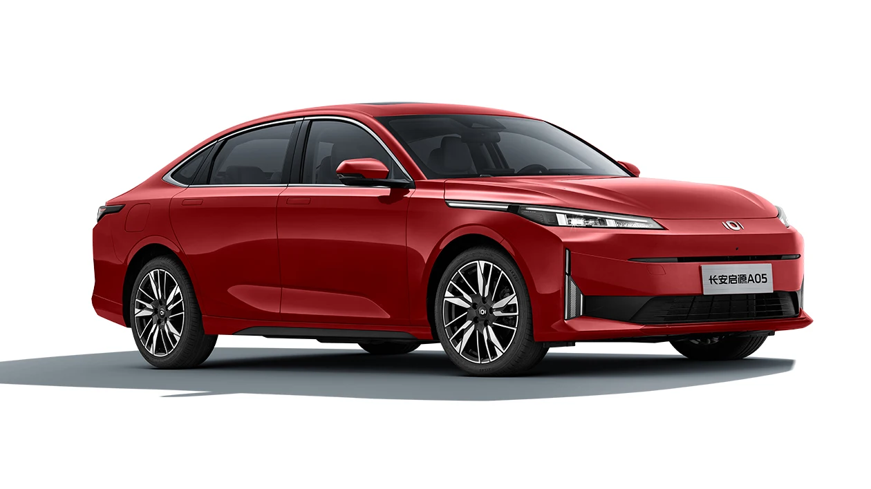 Power-saving Changan QIYUAN A05 Hybrid Car Touch Screen and ACC Cruise Control for Efficiency