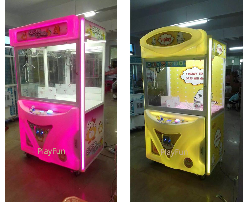 New Product Technology Mini Claw MachineSmall Claw Toy Crane Arcade Machine High Demand Products
