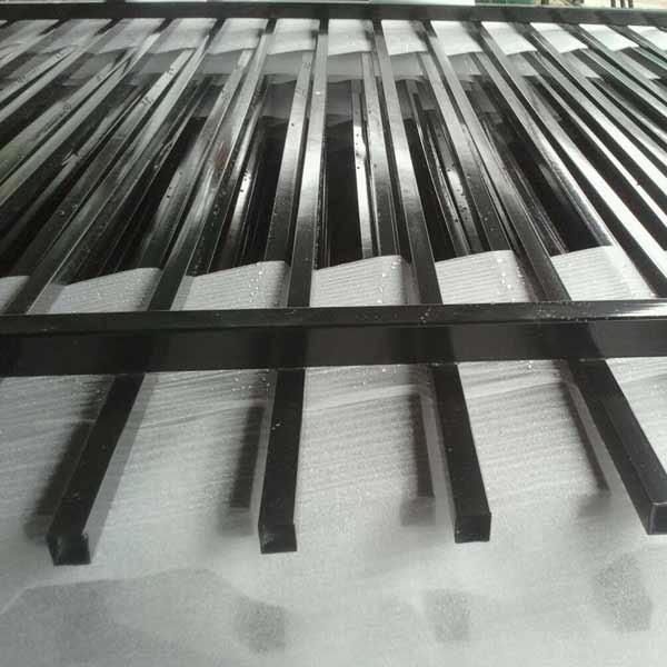 Decorative and ornamental garden galvanized and powder coated iron