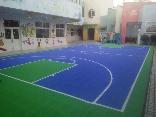 Outdoor Sports Playground Equipments Plastic Sport Court Flooring 10 Year