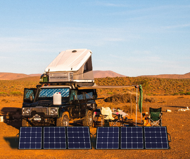 Mono Crystalline Foldable Solar Panel 150W High Efficiency For Camper Blackout