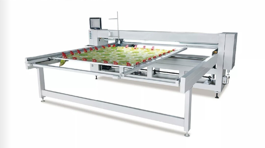  High Stability Mattress Quilting Machine , Fully Automatic Quilting Machines Manufactures