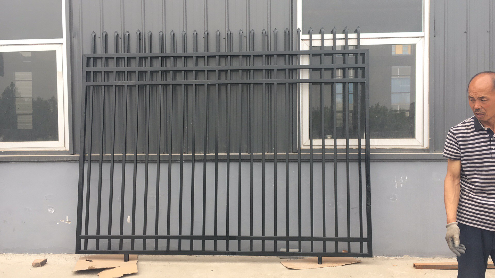 Easily Assembled Decorative Wrought Iron Steel Fence