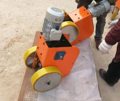 Manual Driven Durable 10 Ton Span 5M Portable Gantry Crane