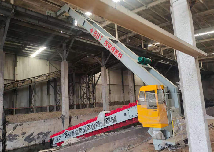 Customized Hydraulic Bucket Excavator For Fly Ash Clay Brick Plant Aging Room