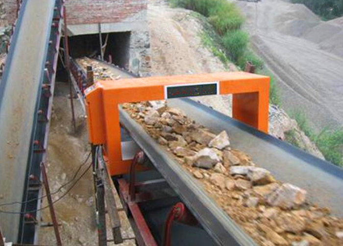 Metal Detection Sensor for Iron Inspection Machine in Conveyor Band Tunnel Head