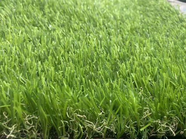 Outdoor Sports Grass Artificial Turf Rug Green Carpet With Drainage Holes