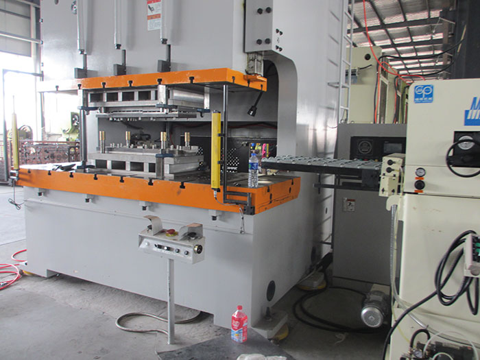 leveling machine