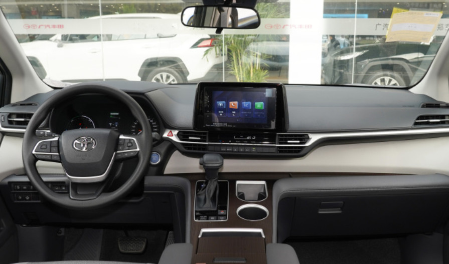TOYOTA Sienna 2023 2.5L Hybrid Shushi version 5 Door 7seats Medium large MPV