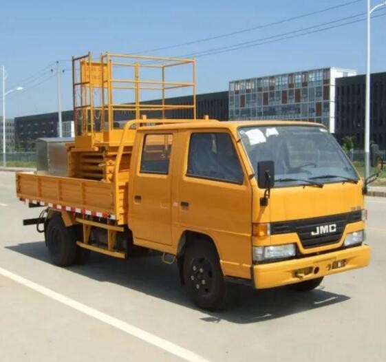 14M 300KG Telescopic Truck Mounted Scissor Lift with Manganese Steel Lifting Arm