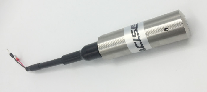 High accuracy Submersible Water Liquid Level Sensor Transmitter For power, pharmaceutical, water supply and drainage