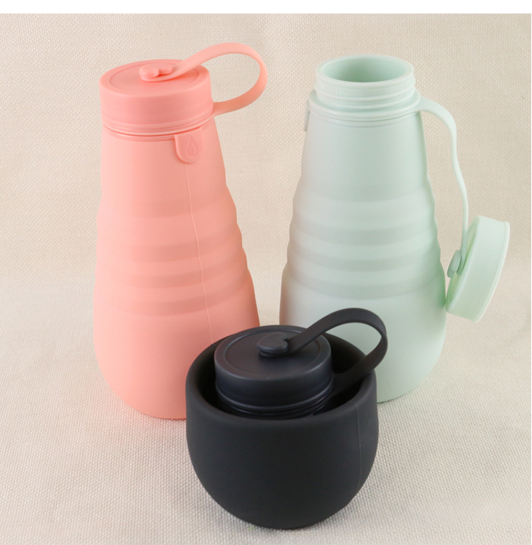 Outdoor Silicone Drink Bottle , Collapsible Water Bottle For Camping
