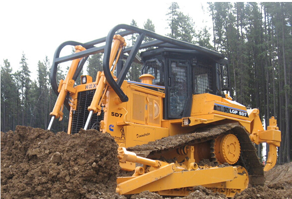 ISO 220HP Hydraulic Control Diesel Engine Crawler Dozer Machinery for Engineering Construction
