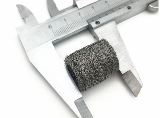 Knitted Wire Type Compressed Knit Wire Mesh Ideal Solution for Heavy Duty Applications
