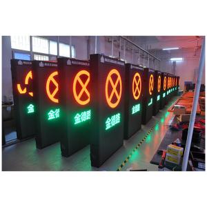  P4/P5/P6 Municipal Roadside Street Light Pole LED Display Advertising with 110kg Load Manufactures