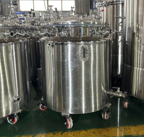 Food Pharmaceutical Industry Softgel Medicine Storage Tanks 0.02MPa To 0.06MPa