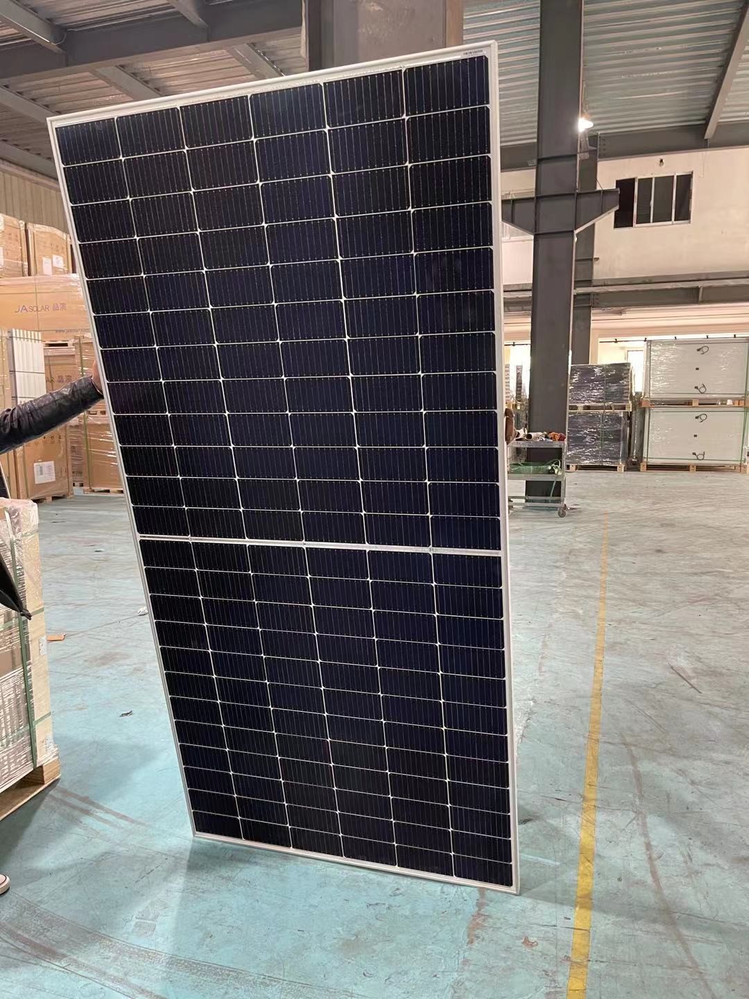 IEC 61215 B Grade 535W Mono Perc Bifacial Solar Panel