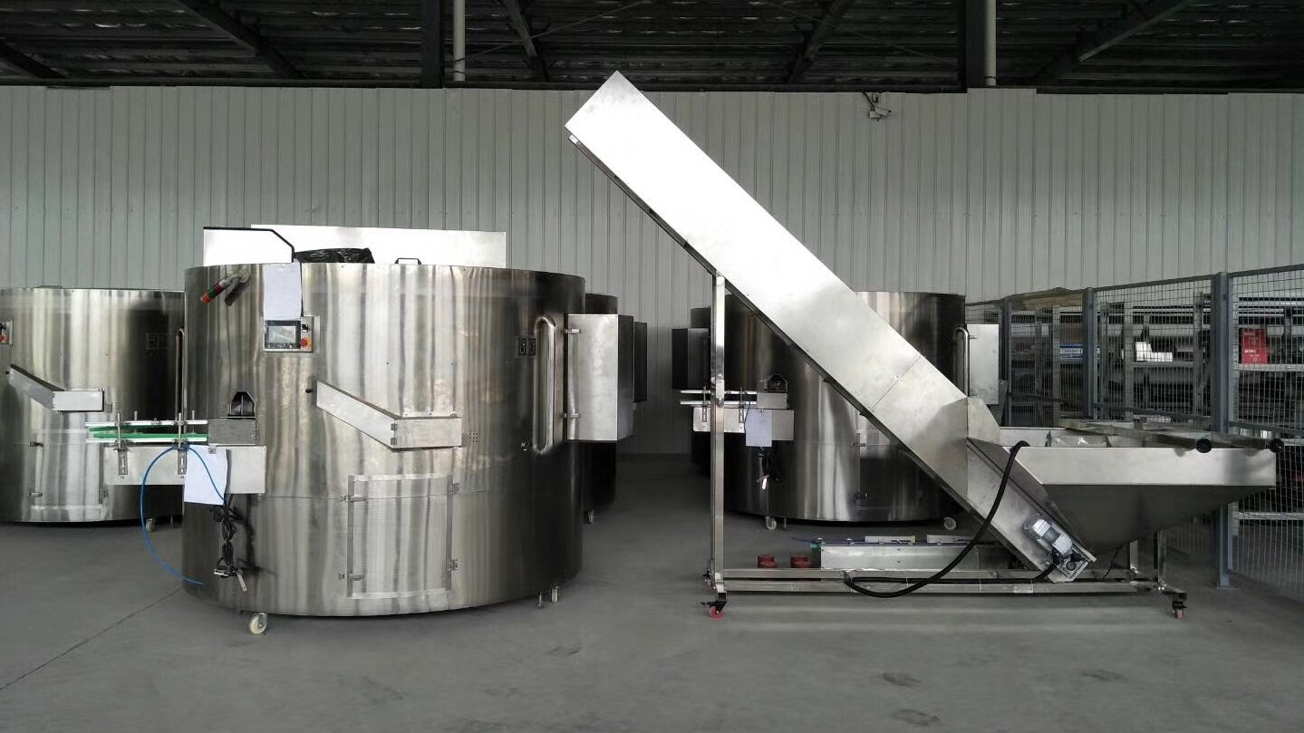 SUS316 8000BPH Spring Water Bottling Line ROAL Capping 120mm Bottle