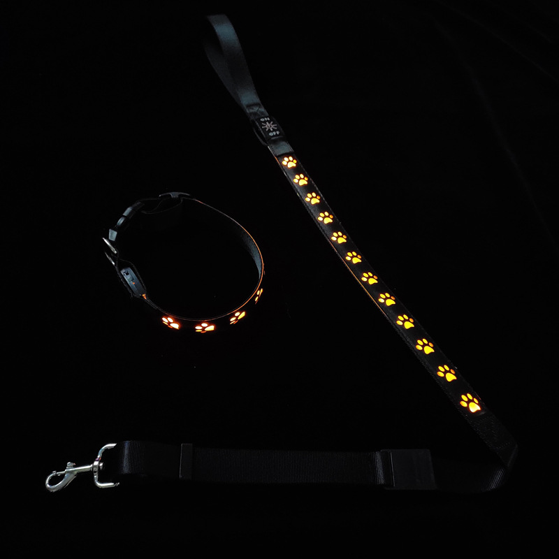Pet Supplies LED Dog Collar with Custom Logo USB Rechargeable Flashing Modes Slow Flash