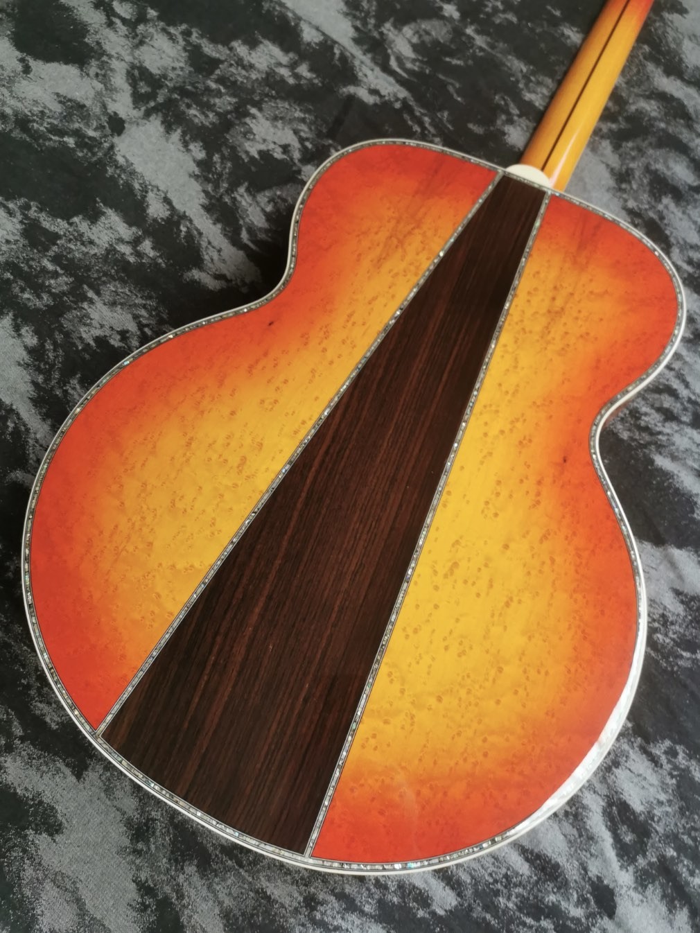 Custom 43 inch SJ200 series limited edition handmade glossy painted abalone inlaid acoustic guitar