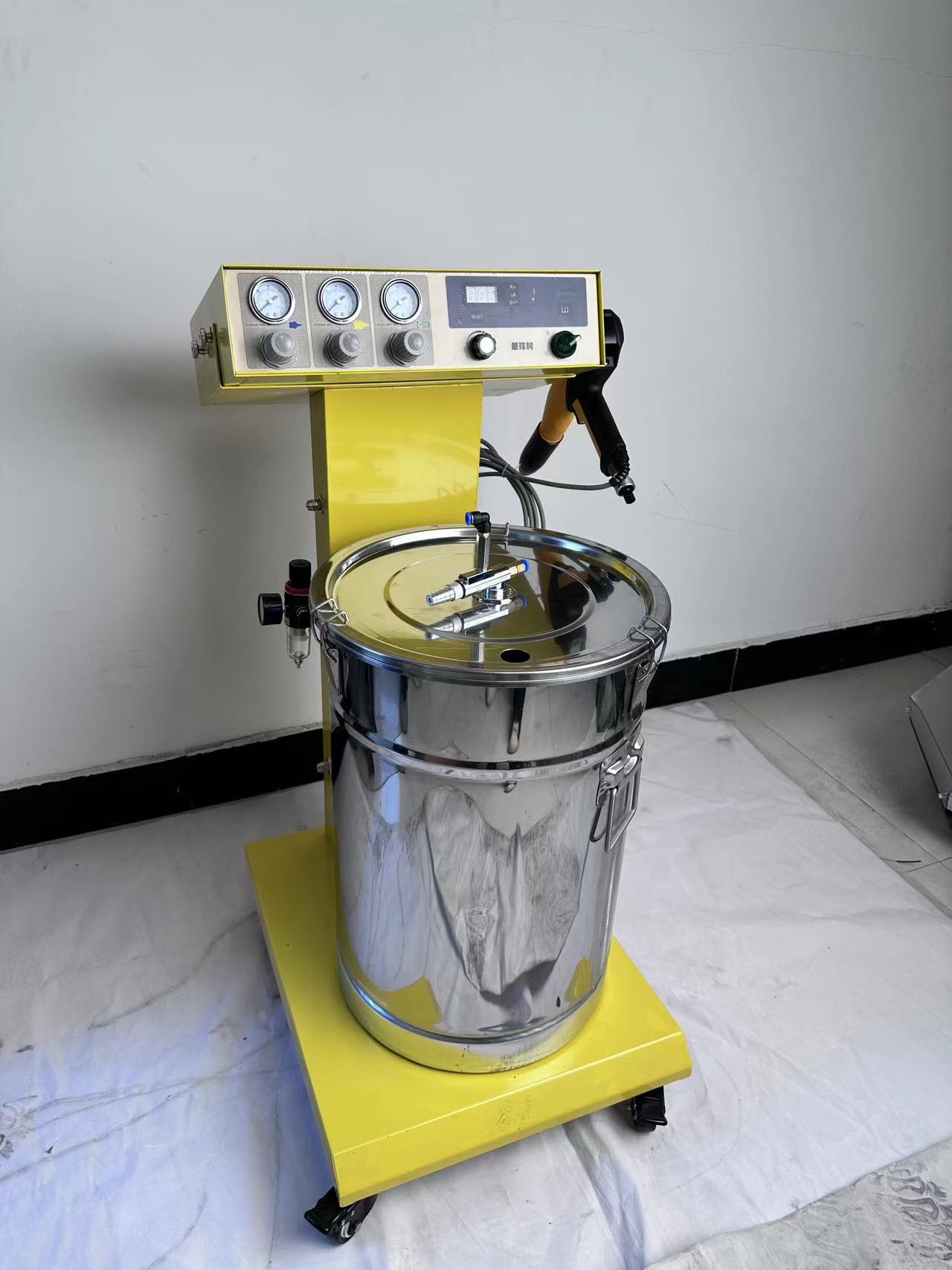 Vacuum Coating Electrostatic HXC-600A Metal Powder Spraying Machine for Steel Substrate