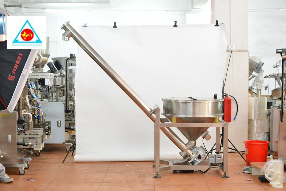 TAICHUAN Automatic vertical coffee beans packing machine IN CHINA