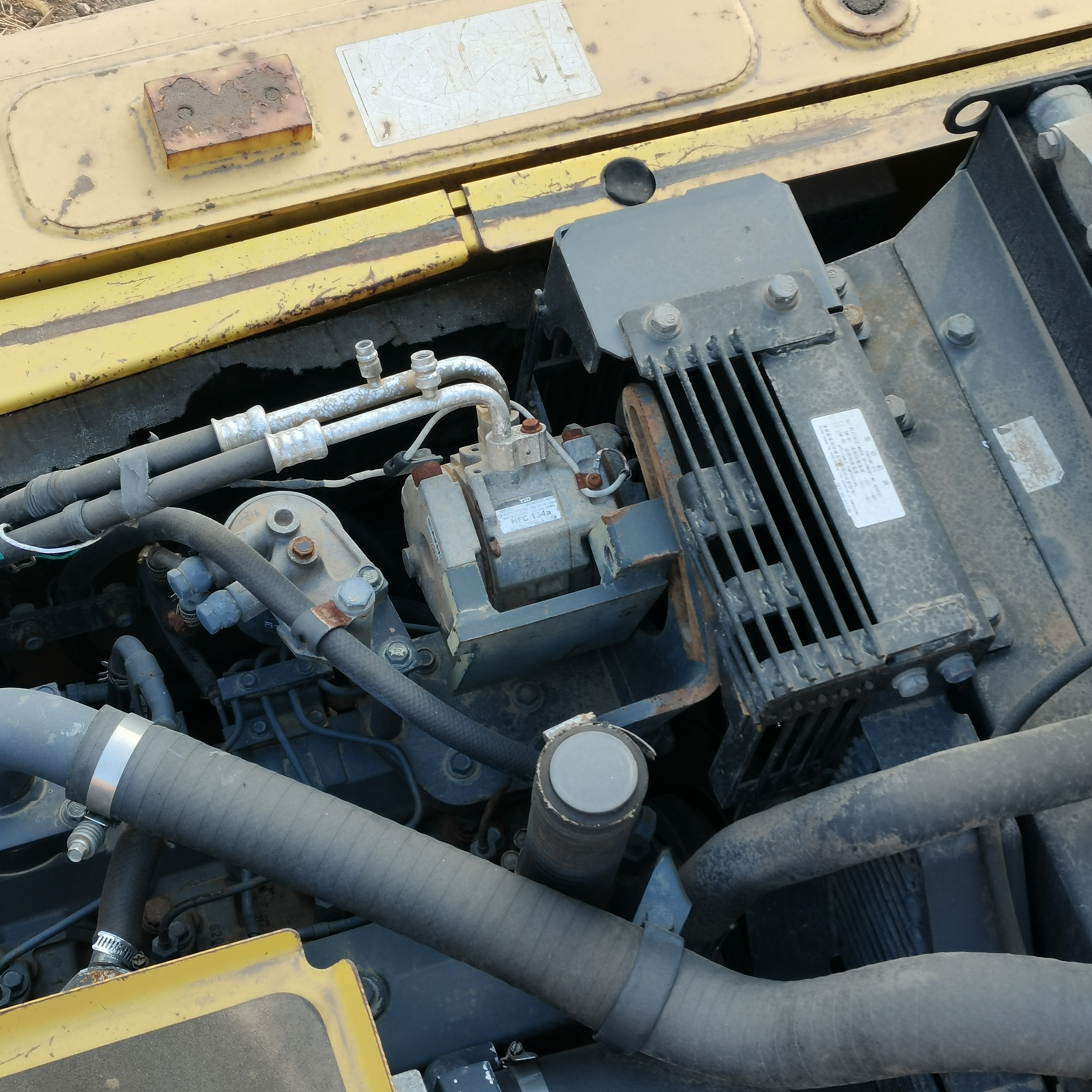Original Color Used Komatsu PC130 Crawler Excavator for Construction Applications