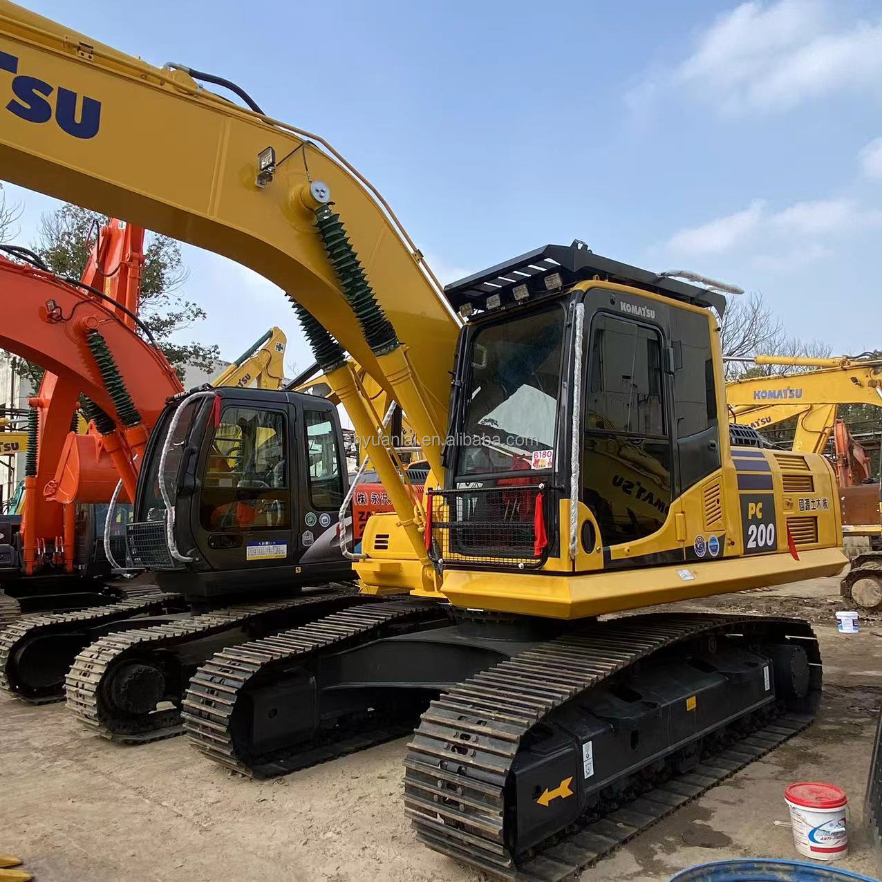 CAT330B Excavator with and Strong Power Operating Weight 20253 Bucket Capacity 0.8m3