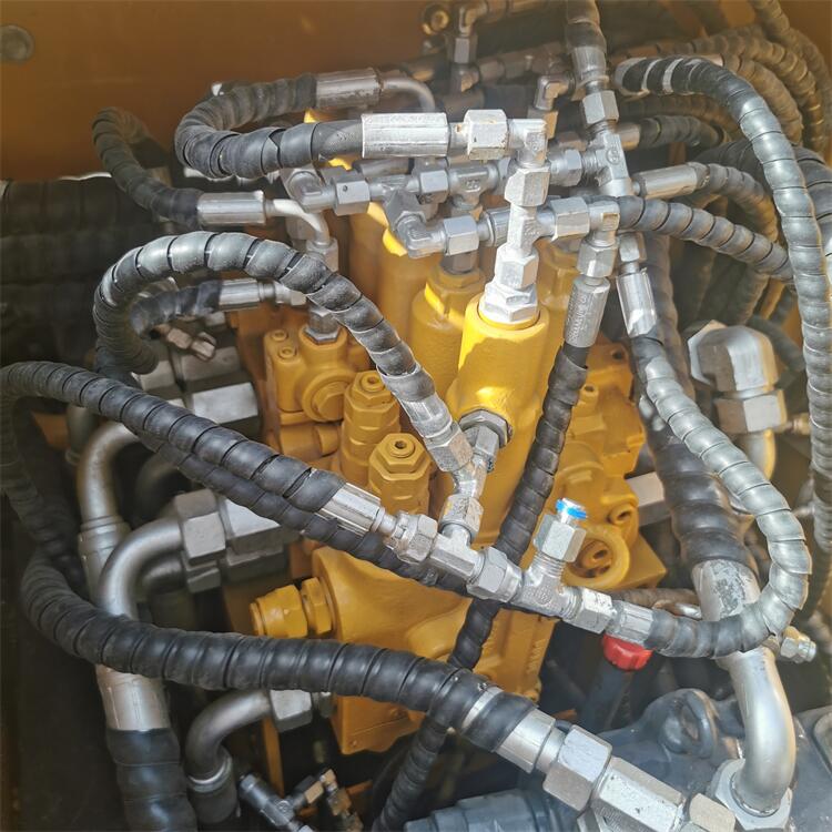 Multifunctional SANY SY135C Excavator with Original Hydraulic Pump and ISUZU Engine