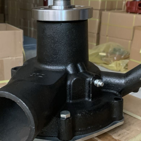 Mitsubishi Engine Parts Water Pump 6D16 6D14 Part No. ME996794