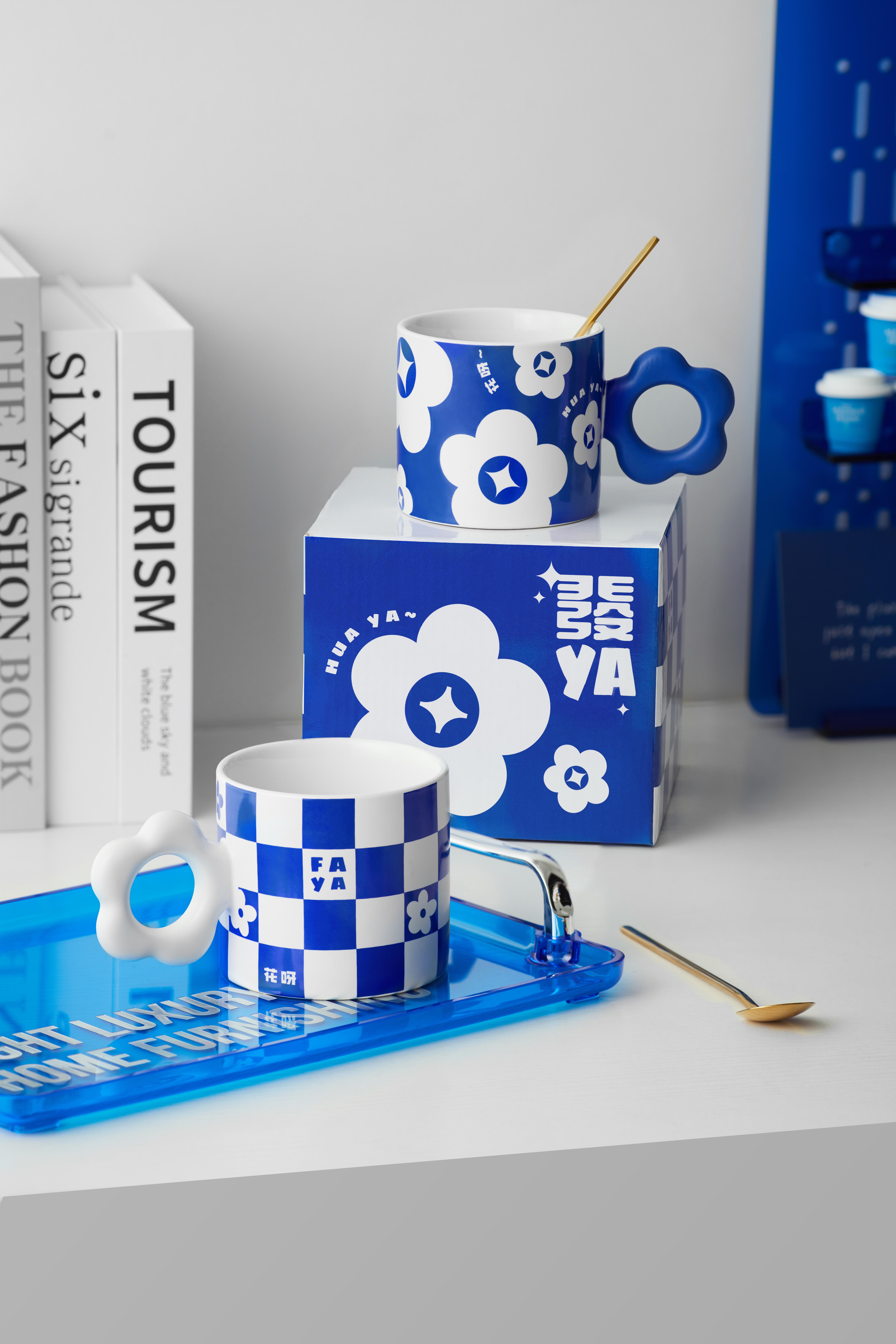Ready To Ship In Stock Wholesale Mugs Vintage Klein Blue Creative High Value Ceramic Boys Mugs Customizable Office Couple