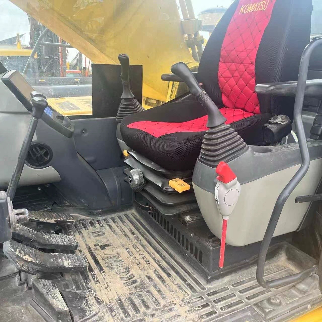 Original Komatsu PC460 Used Crawler Excavators 2.1m3 Bucket Capacity In Stock