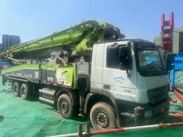 56m Concrete Pump Truck on Mercedes Benz Heavy Equipment for Semi-Dry Shotcrete