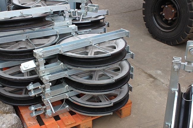 Aluminum Single Conductor Pulleys Stringing Pulley 500mm2 20kN